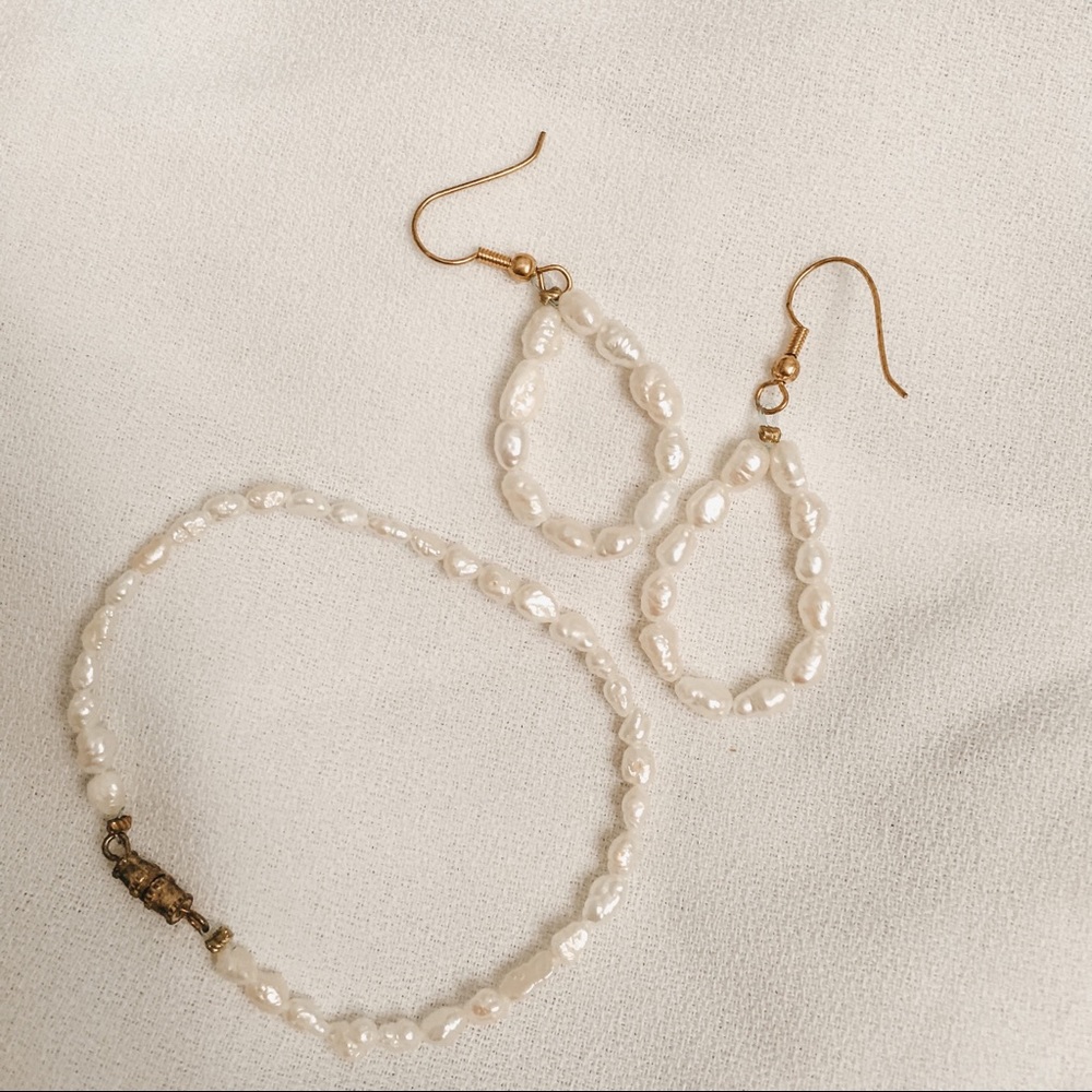 Genuine Fresh Water Rice Pearl Jewelry Set